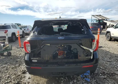 2021 Ford Explorer Police Interceptor from USA, damaged, VIN 1FM5K8ABXMGC00052